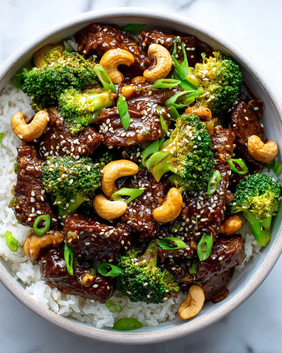 Slow Cooker Cashew Beef and Broccoli Stir-Fry with vibrant vegetables and crunchy cashews