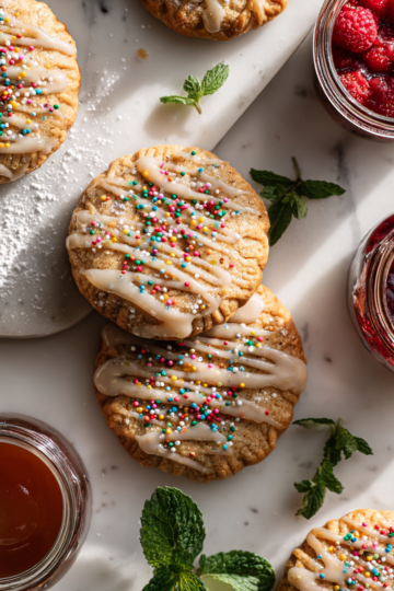 Homemade Brown Sugar Pop Tart Cookies filled with fruity preserves, a nostalgic holiday treat, perfect for gifting and indulging in sweet memories.